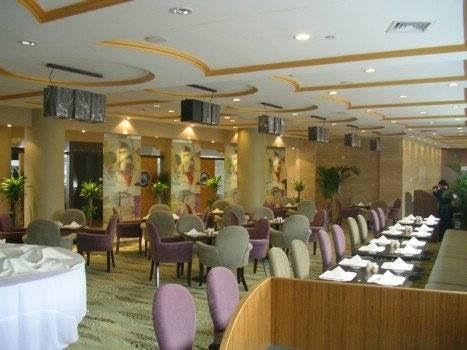 Sophia International Hotel Qingdao Restaurante foto